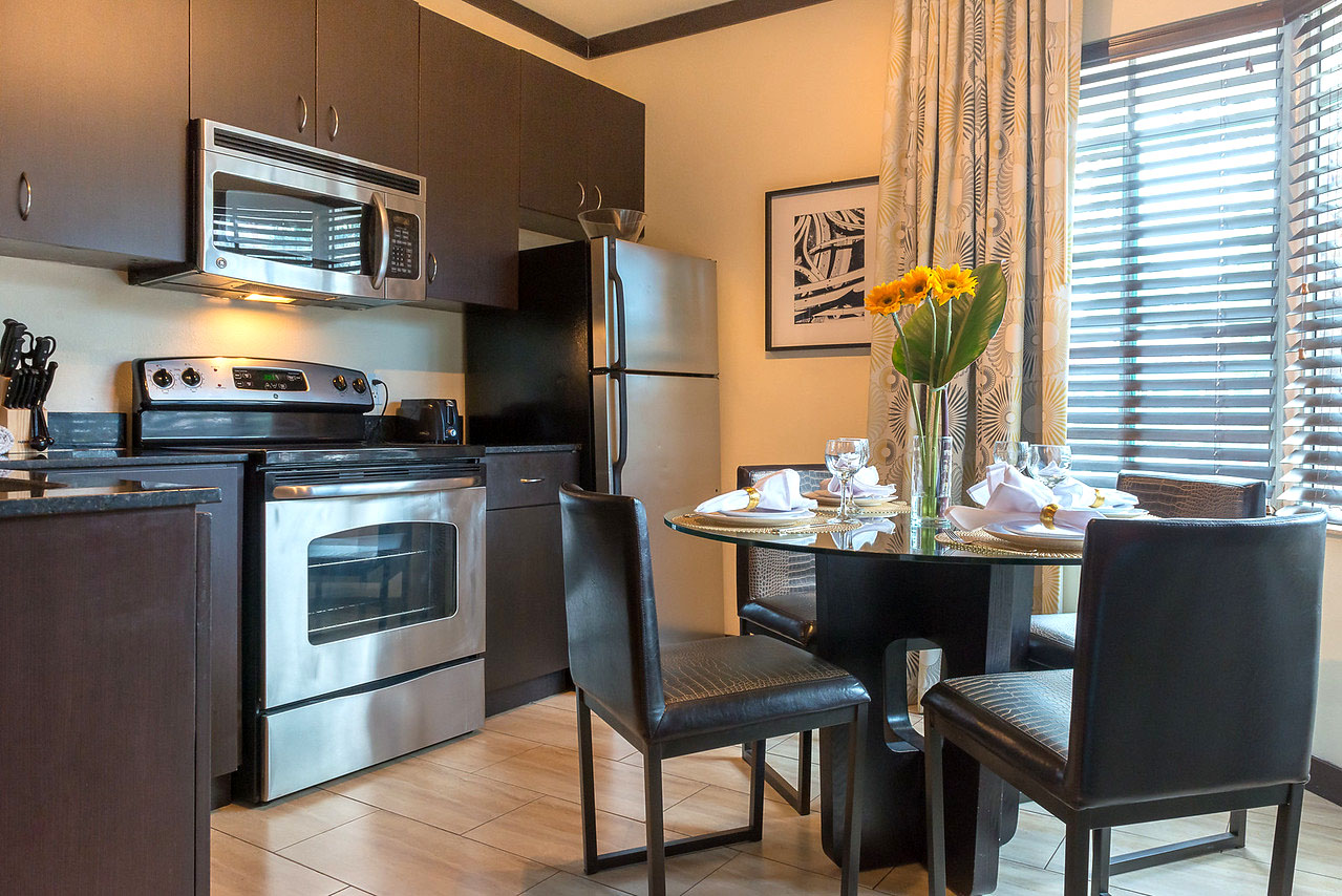 Tradewinds Apartment Hotel. One Bedroom Apartment Suites Kitchen Area